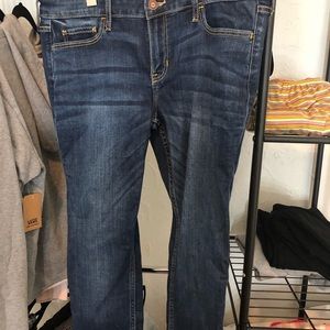 Dark Wash Low Rise Skinny Hollister Jeans NWT
